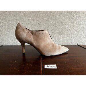 Bella Vita Dara Heel Shootie Women's Size 10WWW Beige Suede Studded 50-6521